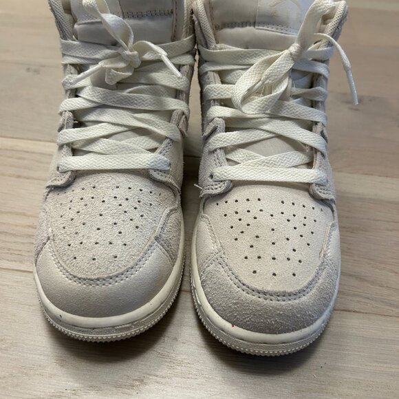 Jordan Kids Jordan 1 Low "Pale Ivory" sneakers Size 4.5 - Picture 2 of 5